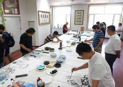 凝聚藝術(shù)力量，賦能企業(yè)未來(lái)——東輝集團(tuán)助力大風(fēng)敦煌畫(huà)院黑龍江分院成立暨文化藝術(shù)交流展望